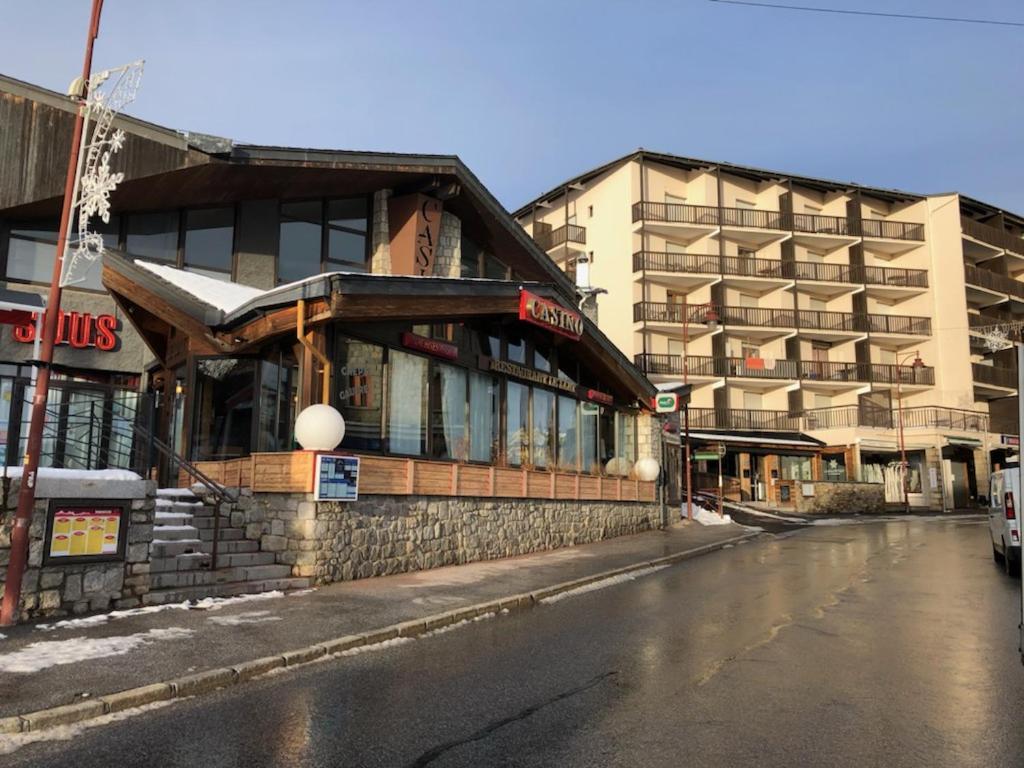 Apt Cosy, 4 Pers, Plein Centre Ville, Parking Offert Font-Romeu-Odeillo-Via Eksteriør bilde
